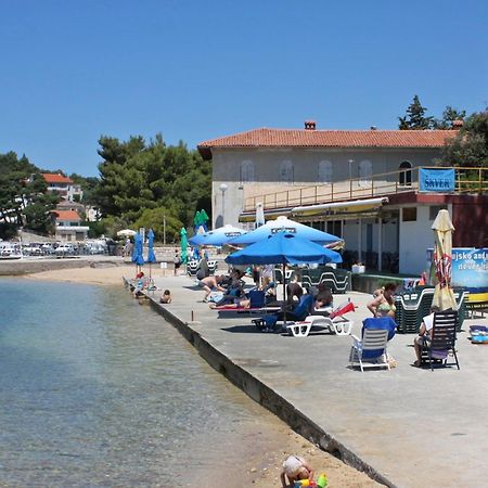 Apartments And Rooms By The Sea Palit, Rab - 5044 Exteriér fotografie